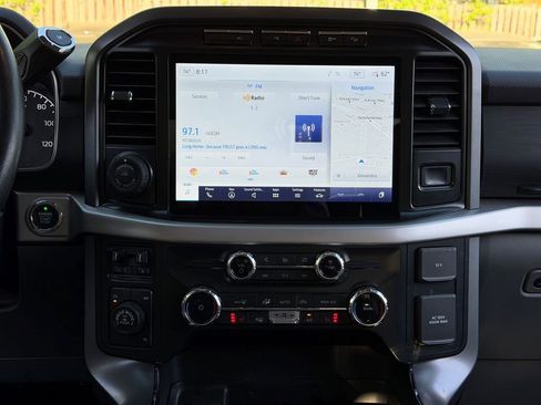 Used 2022 Ford F150 XLT w/ Equipment Group 302A High image 14