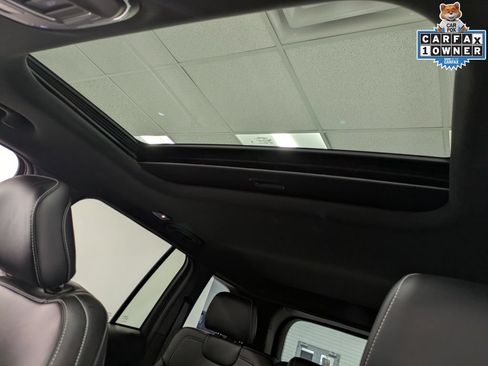 Used 2025 Jeep Grand Cherokee Altitude AWD/4WD image 22