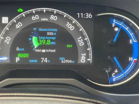 Used 2024 Toyota RAV4 XLE AWD/4WD image 29