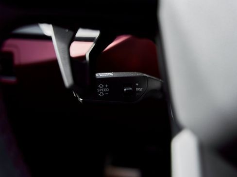 Used 2024 Lamborghini Urus S image 64