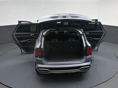 Used 2022 Kia Sorento S w/ Panoramic Sunroof Package image 56