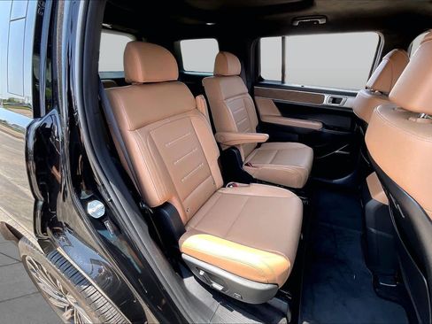 Used 2026 Hyundai Santa Fe Calligraphy AWD/4WD image 19