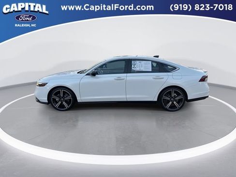 Used 2024 Honda Accord Sport image 5