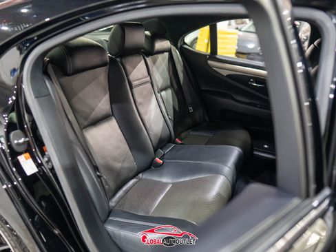 Used 2016 Lexus LS 460 AWD w/ F Sport Package image 18