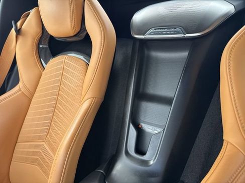 Used 2022 Chevrolet Corvette Stingray Preferred Conv w/ Z51 Performance Package RWD image 20
