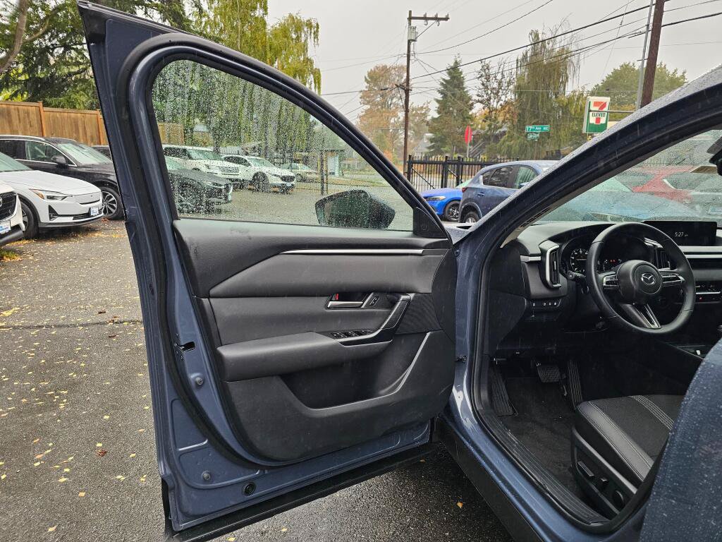 Certified 2026 MAZDA CX-50 2.5 Hybrid w/ Weather Package AWD/4WD image 19