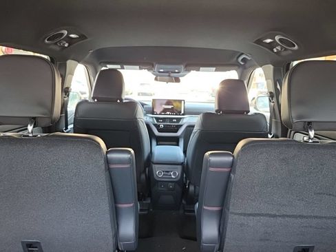 New 2026 Ford Explorer ST-Line AWD/4WD image 11