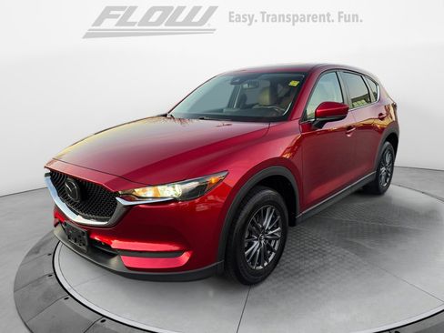Used 2019 MAZDA CX-5 Touring image 3