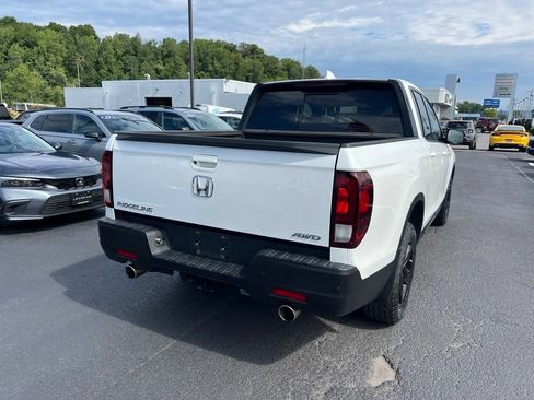 Used 2023 Honda Ridgeline Black Edition image 5