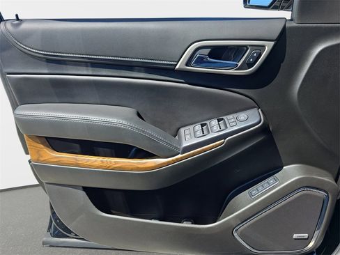 Used 2019 GMC Yukon Denali w/ Denali Ultimate Package image 27