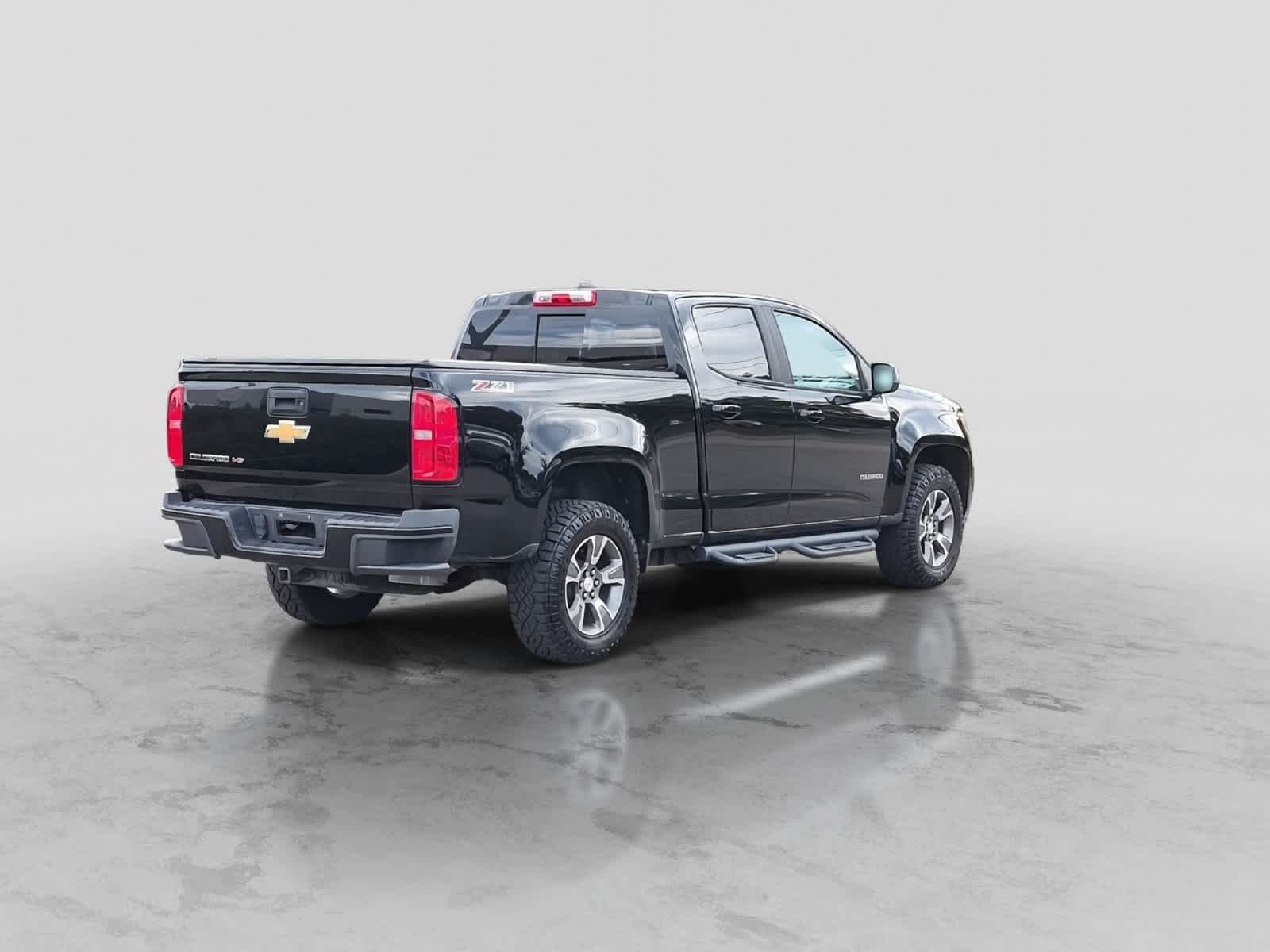 Used 2017 Chevrolet Colorado Z71 AWD/4WD image 8