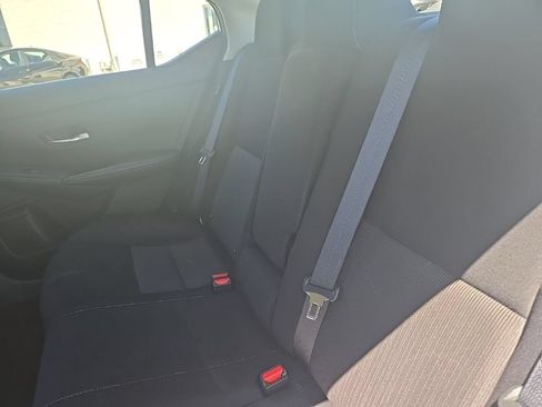 Used 2022 Nissan Sentra SV FWD image 23