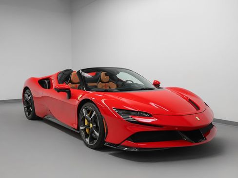 Certified 2024 Ferrari SF90 Spider AWD/4WD image 19