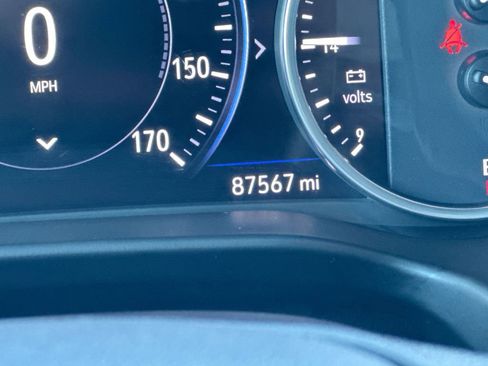 Used 2020 Buick Enclave Avenir w/ Avenir Technology Package image 12