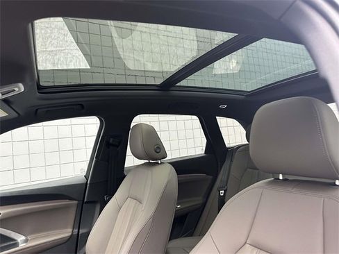 Certified 2025 Audi Q5 Premium Plus w/ Premium Plus image 20