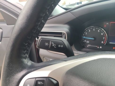 Used 2022 Ford Explorer Limited w/ Equipment Group 301A image 22