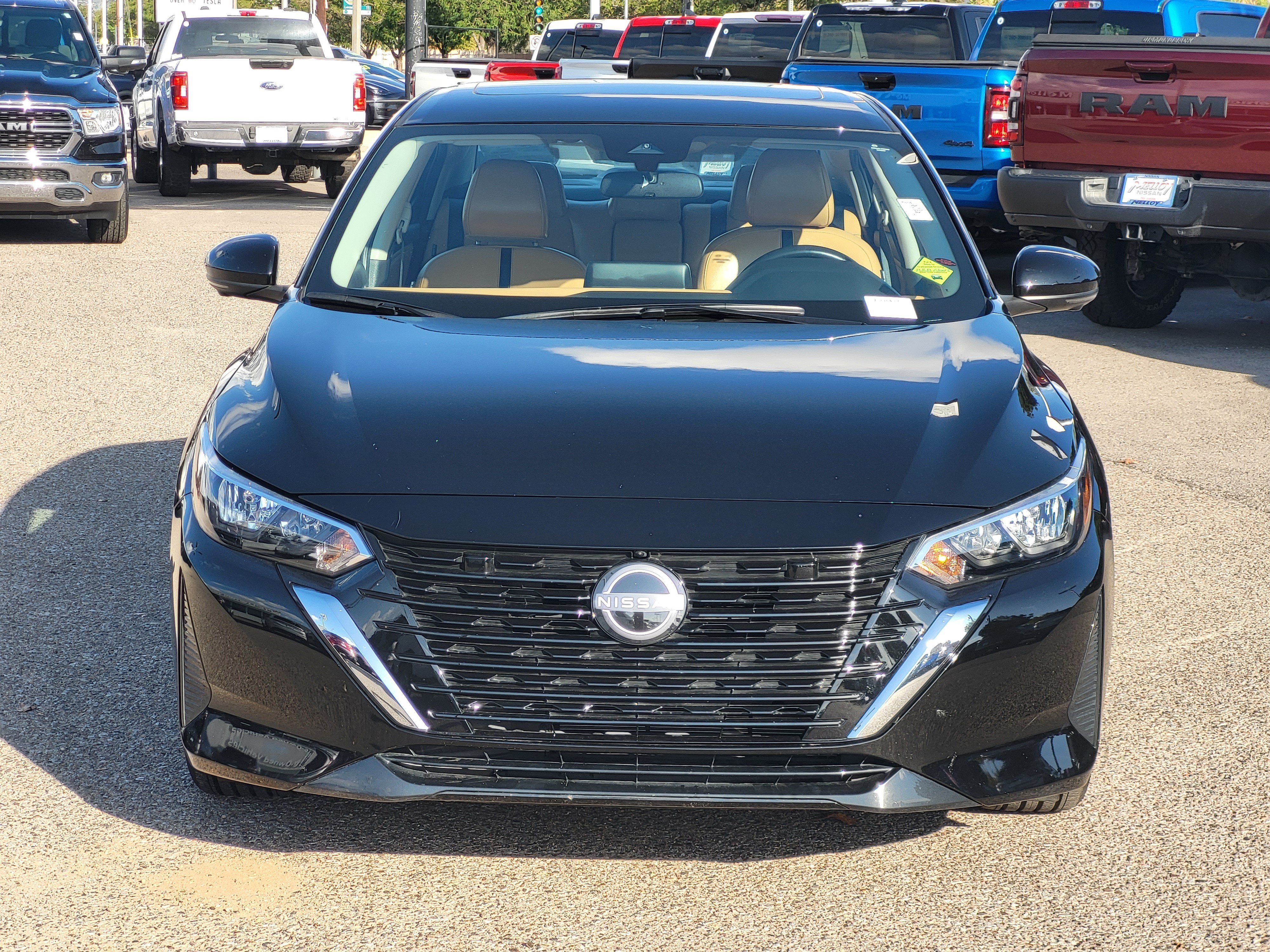 Certified 2025 Nissan Sentra SV w/ SV Premium Package FWD image 3