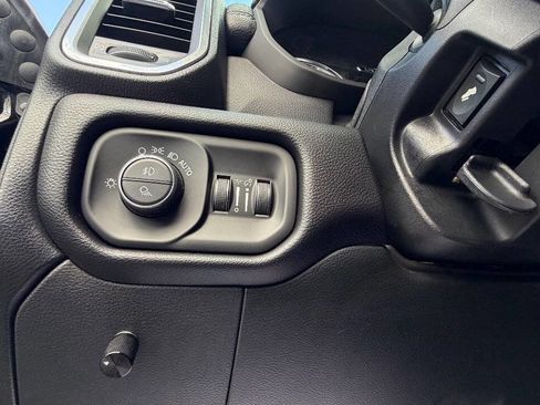 Used 2021 RAM 2500 Laramie AWD/4WD image 28