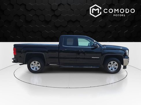 Used 2016 GMC Sierra 1500 SLE w/ SLE Value Package AWD/4WD image 2