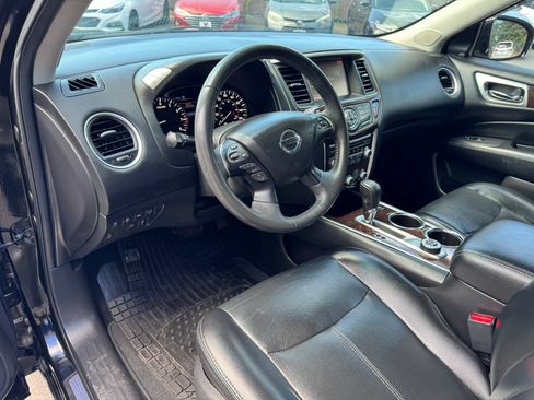 Used 2016 Nissan Pathfinder SL w/ SL Tech Package AWD/4WD image 10
