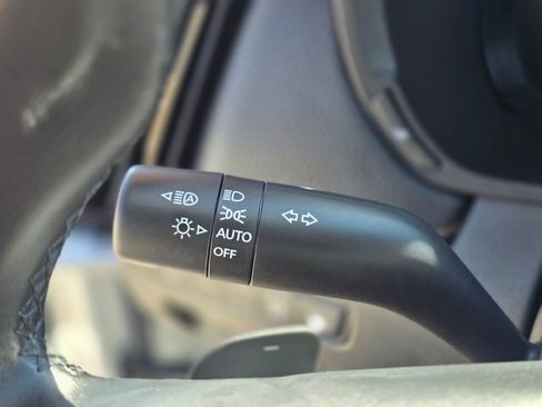 Certified 2024 MAZDA CX-90 Plug-In Hybrid w/ Preferred AWD/4WD image 40