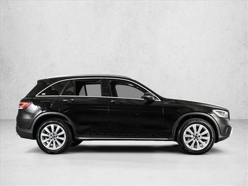 Used 2020 Mercedes-Benz GLC 300 4MATIC image 4
