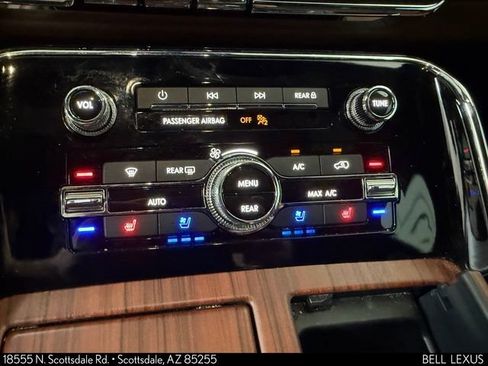 Used 2023 Lincoln Navigator Reserve AWD/4WD image 26