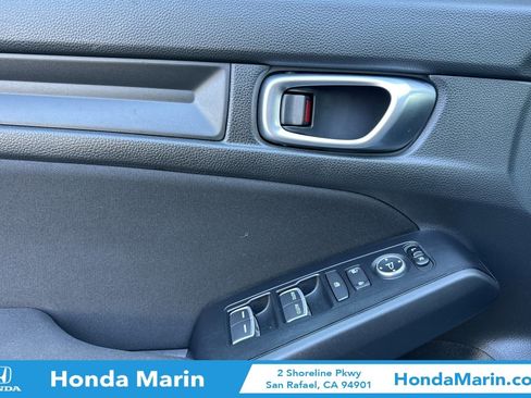 Used 2024 Honda Civic Sport image 12