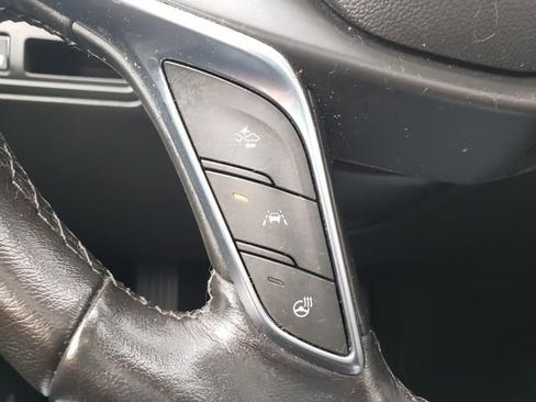 Used 2018 Cadillac XT5 Premium Luxury image 22