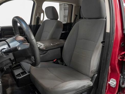 Used 2013 RAM 1500 Express image 28