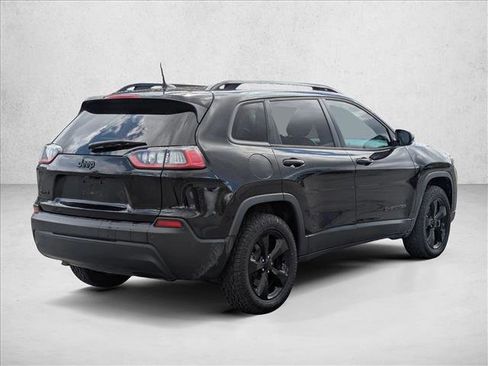 Used 2020 Jeep Cherokee Latitude Plus image 5