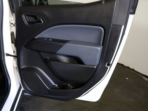 Used 2019 Chevrolet Colorado Z71 AWD/4WD image 29