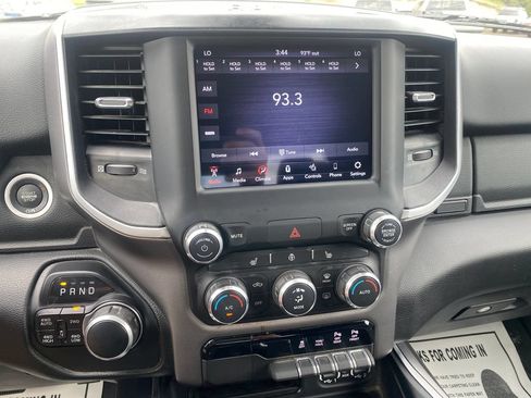 Used 2021 RAM 1500 Big Horn AWD/4WD image 19