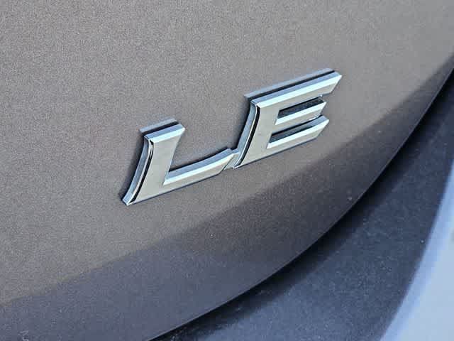Used 2024 Toyota Camry LE w/ Convenience Package FWD image 11
