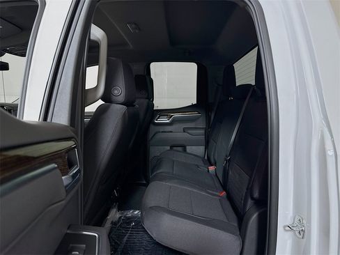 New 2026 GMC Sierra 1500 Elevation image 13