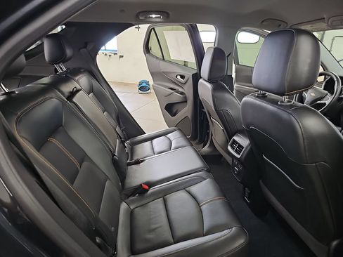 Used 2022 Chevrolet Equinox Premier AWD/4WD image 11