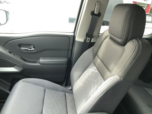 New 2026 Nissan Frontier SV w/ Tow Package image 30