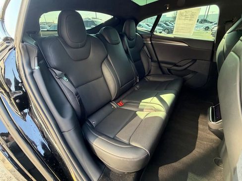 Used 2021 Tesla Model S Plaid image 28