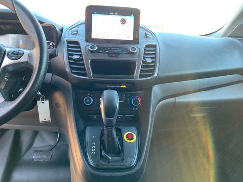 Used 2020 Ford Transit Connect XL image 15