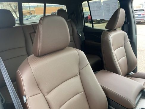 Used 2025 Honda Ridgeline RTL image 18