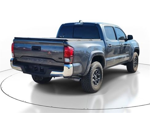 Used 2021 Toyota Tacoma SR5 image 4