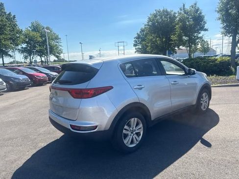 Used 2018 Kia Sportage LX FWD image 13