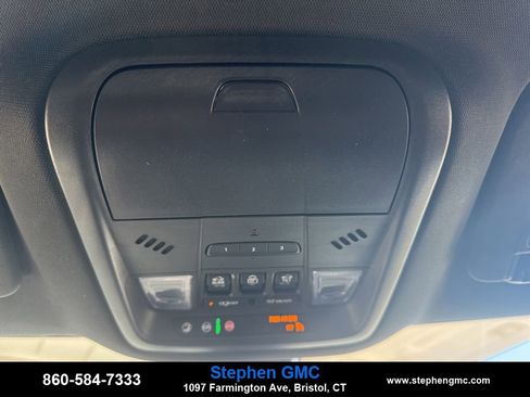 Used 2023 Buick Enclave Essence w/ Experience Buick Package image 23