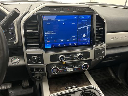 Used 2022 Ford F350 Lariat w/ Lariat Ultimate Package image 19