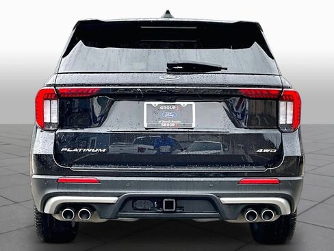 Certified 2025 Ford Explorer Platinum w/ Ultimate Package AWD/4WD image 5