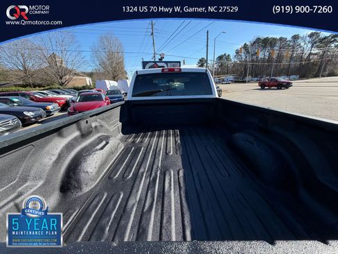 Used 2017 RAM 3500 Tradesman w/ Chrome Appearance Group AWD/4WD image 5