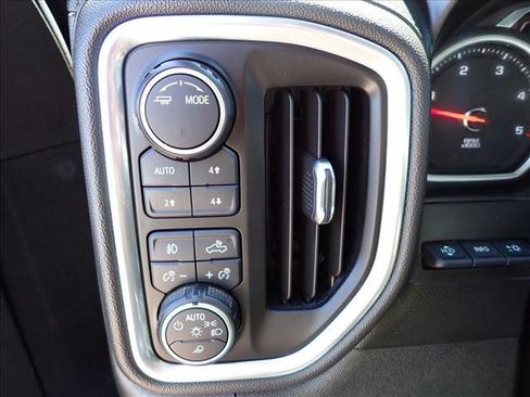 Used 2020 Chevrolet Silverado 2500 High Country w/ Z71 Off-Road Package AWD/4WD image 18