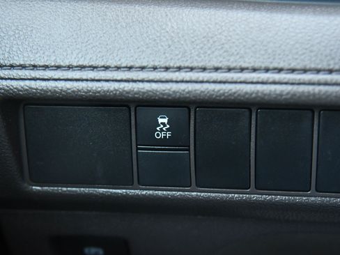 Used 2018 Honda Odyssey LX image 29