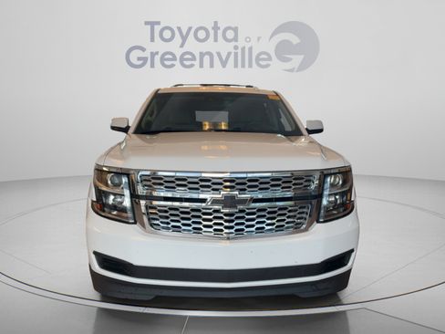 Used 2019 Chevrolet Suburban LT RWD image 9