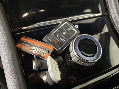 Used 2023 Jeep Grand Cherokee L Laredo image 20